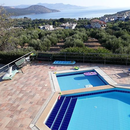 Stelios Apartments إسترو المظهر الخارجي الصورة