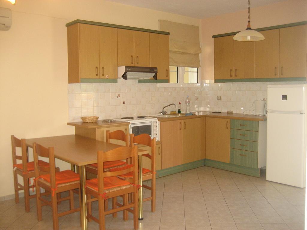 Stelios Apartments إسترو المظهر الخارجي الصورة
